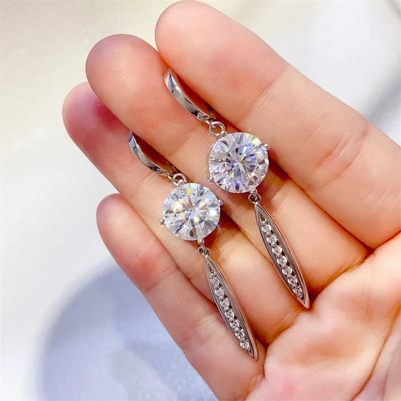Trendsi 10 carat drop earrings with sparkling stones in elegant silver design