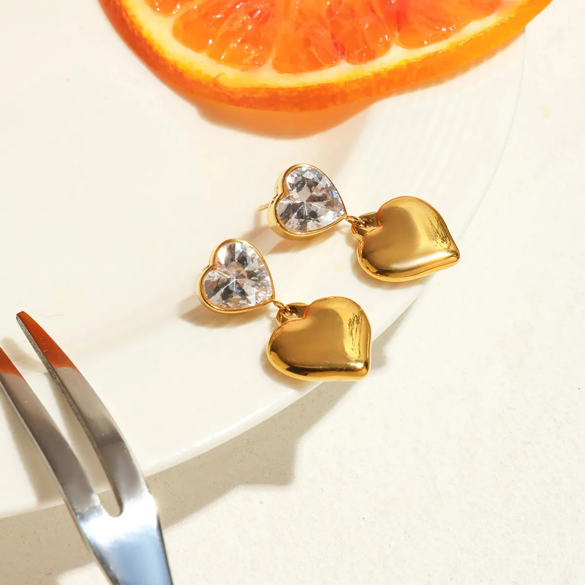 Trendsi 18K gold heart earrings with sparkling stones for a stylish accessory look