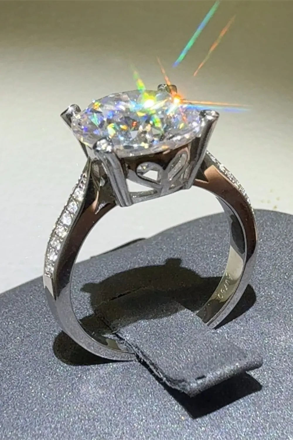 Stunning 5 carat moissanite ring with brilliant shine and elegant setting