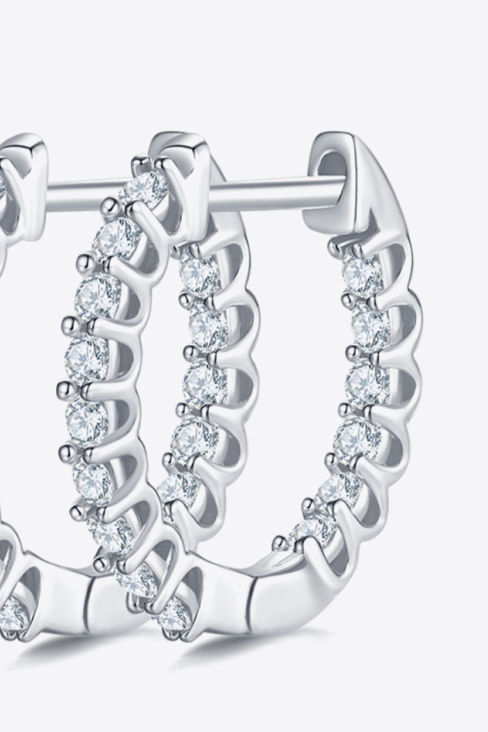 Trendsi 925 silver moissanite hoops featuring sparkling stones in a elegant design