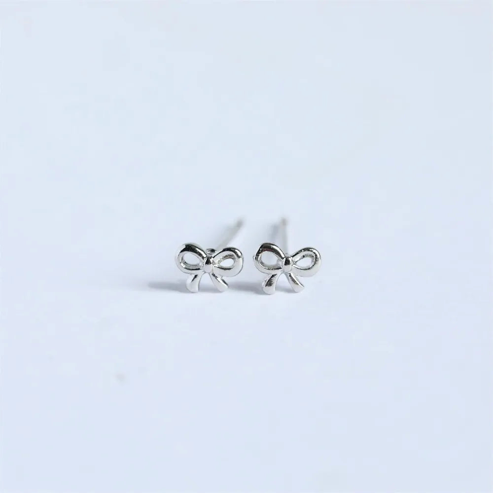 Trendsi Copper Bow Stud Earrings with a Charming and Delicate Design