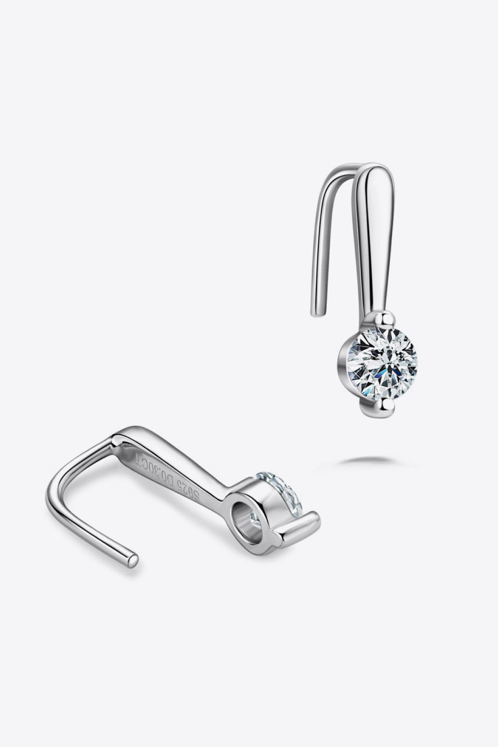 Trendsi elegant moissanite earrings with a sleek design and sparkling gems for a sophisticated look