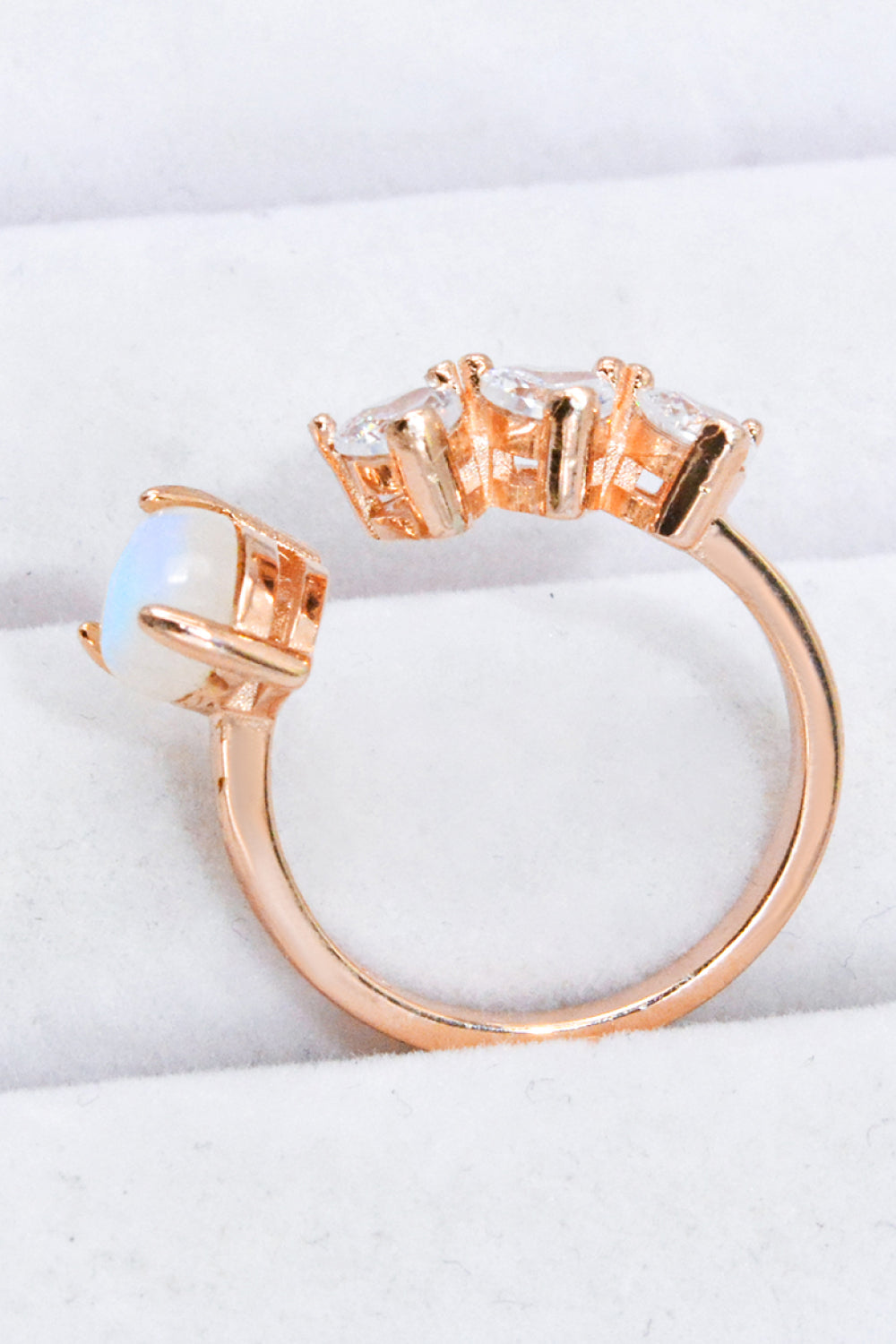 fce03783610c46b1bce417ce83689995-Max