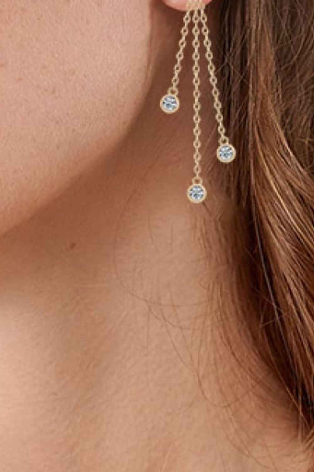 Trendsi Moissanite Drop Earrings with Three Sparkling Stones for Elegant Style