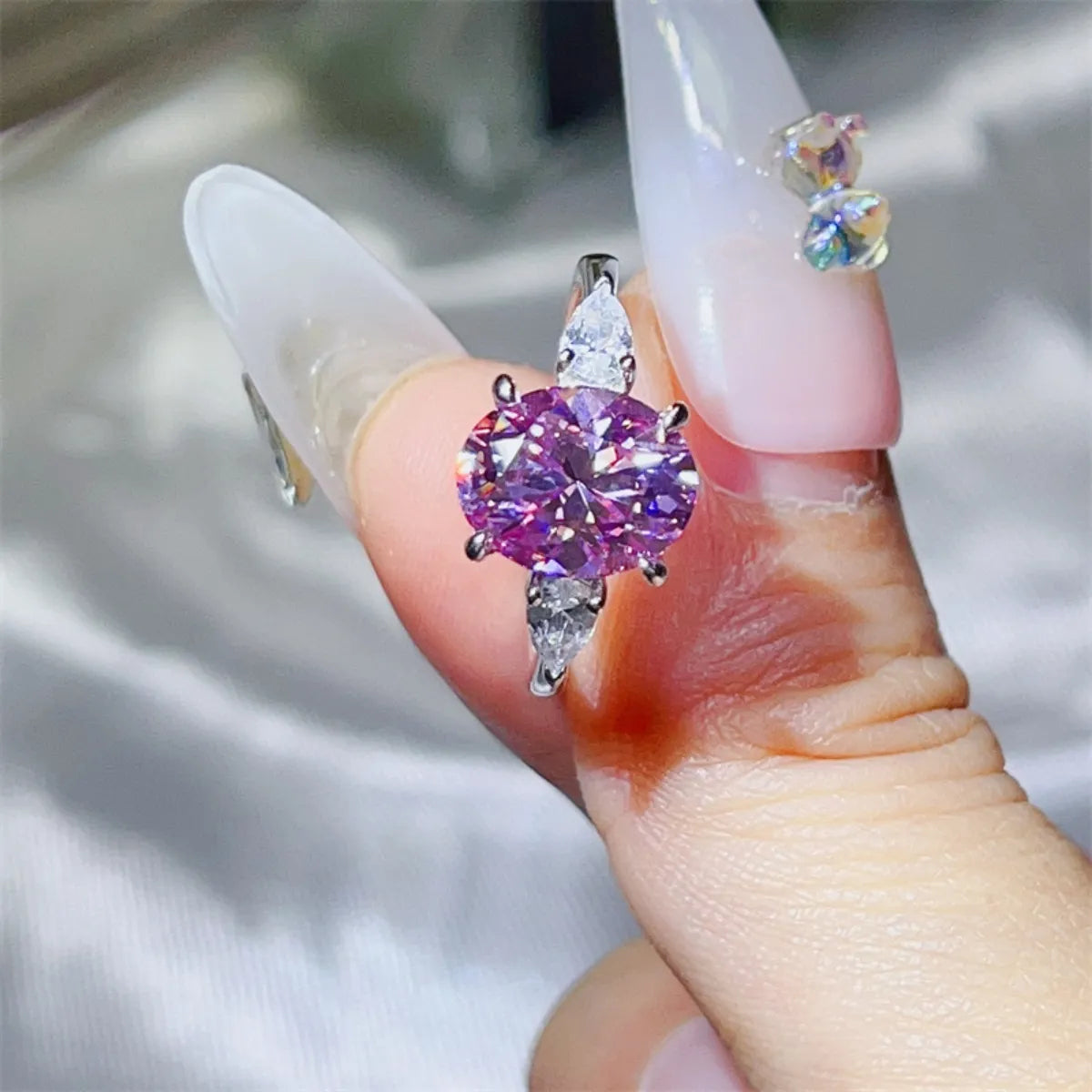 Trendsi purple moissanite bridal jewelry featuring a stunning ring with a radiant gemstone