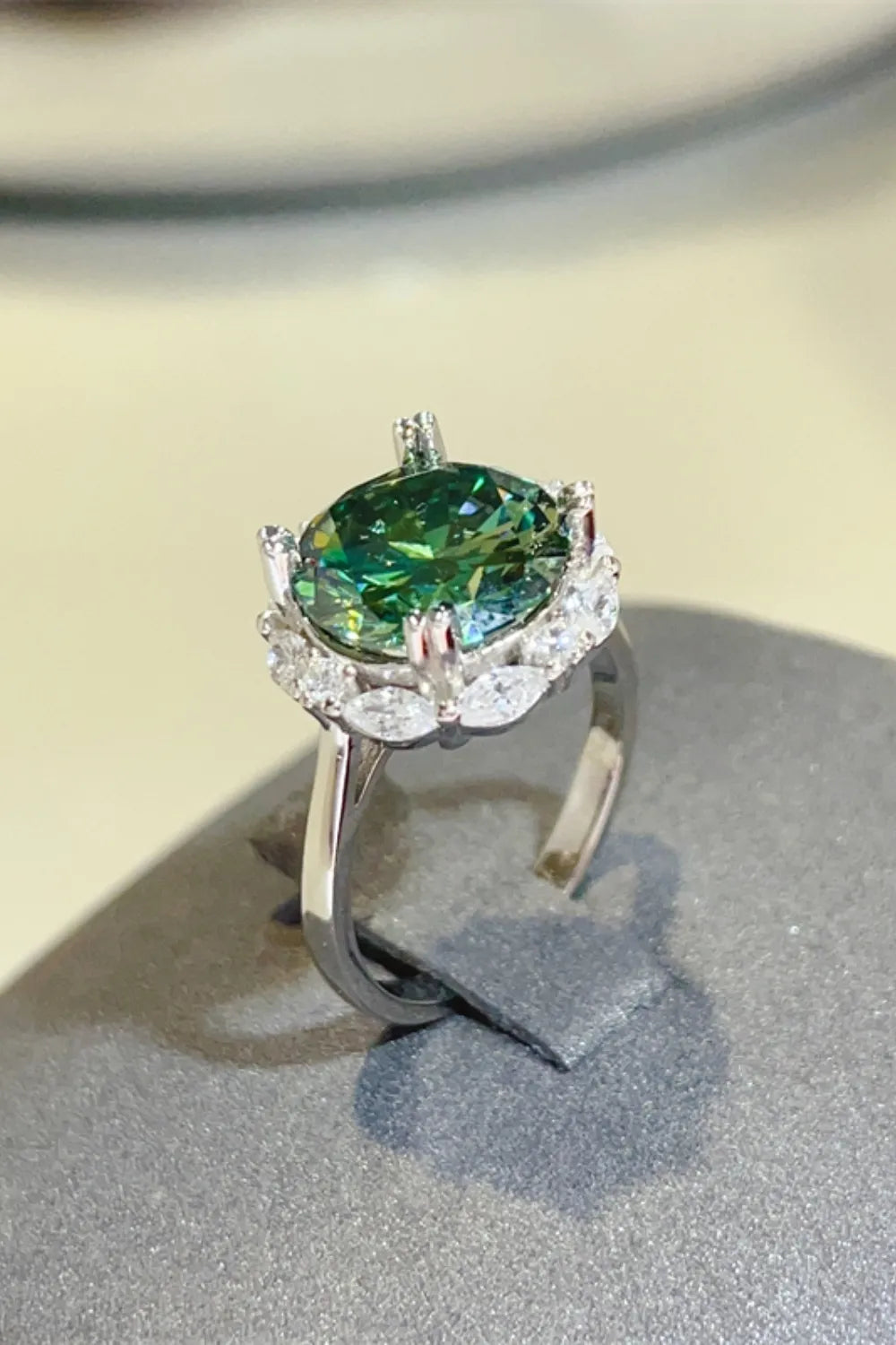 09fbce5f-5968-41d1-bb1b-95bb24c7e4c9-Max