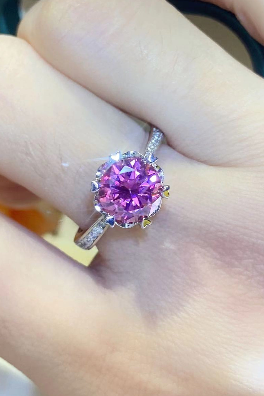 375f2242c6544b5eac25e26eb9c49ef7-Max