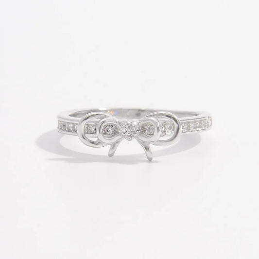 925 sterling silver bow ring with sparkling accents for elegant style