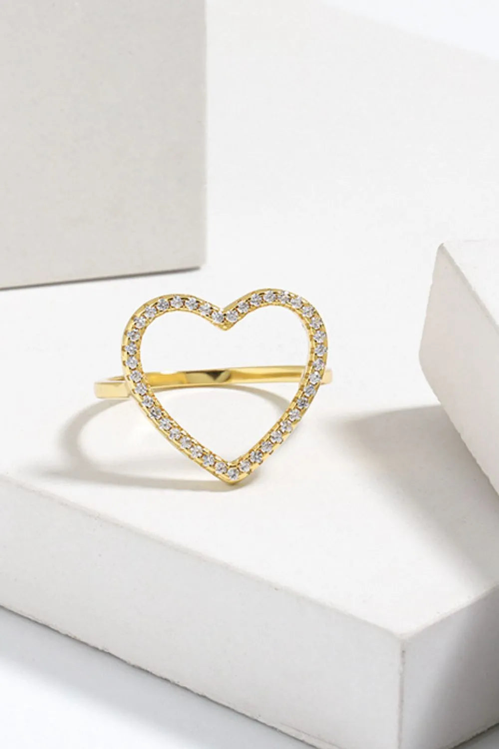 Trendsi 925 sterling silver heart ring with sparkling crystals in a gold finish