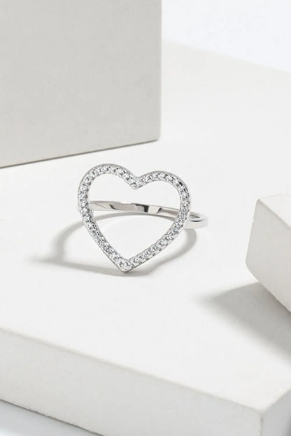 Trendsi 925 sterling silver heart ring with sparkling accents perfect for stylish occasions