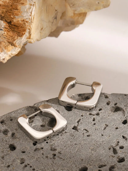 98d15e80-8e7e-43ad-a473-2afa584859f4-Max