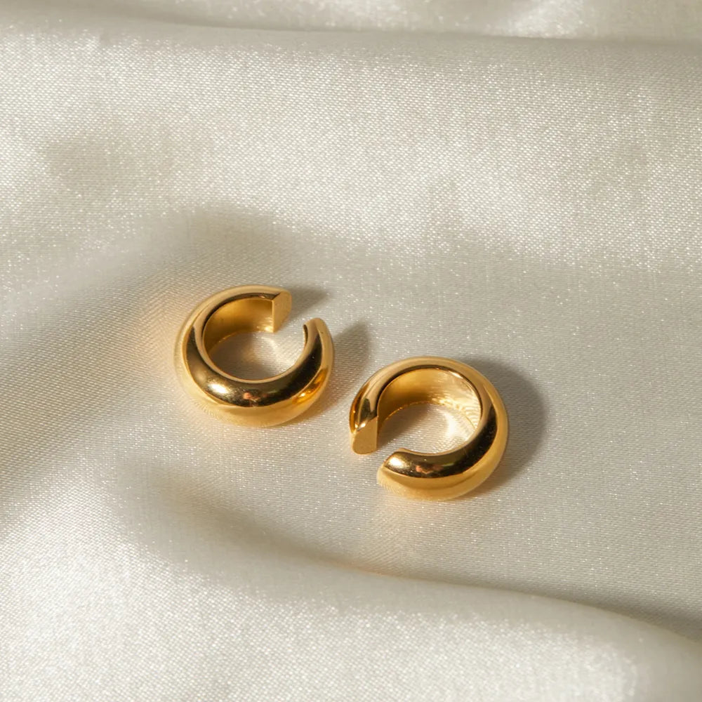Trendsi Gold Clip On Earrings for Women with Sleek and Modern Design