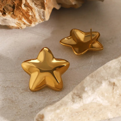 Gold Dazzle Collection Star Earrings with a Glossy Finish for Elegant Accessories