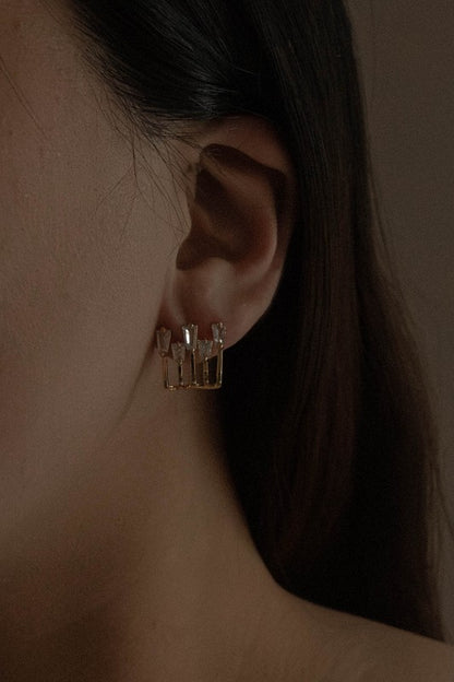 Elegant Lovoda gold kalimba earrings with a unique design for stylish accessories