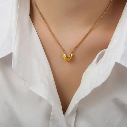 Trendsi Heart Pendant Jewelry in Gold with a Simple and Elegant Design for Everyday Wear