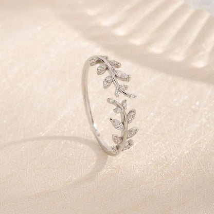 Trendsi stylish summer jewelry silver ring featuring a delicate leaf design with sparkling accents